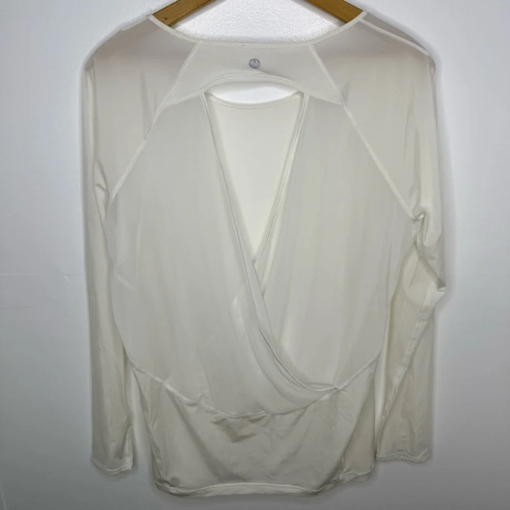 LULULEMON White If You’re Lucky Long Sleeve Tee